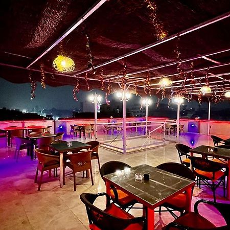 Khufu Pyramids Hotel Kafret el-Gabal Buitenkant foto