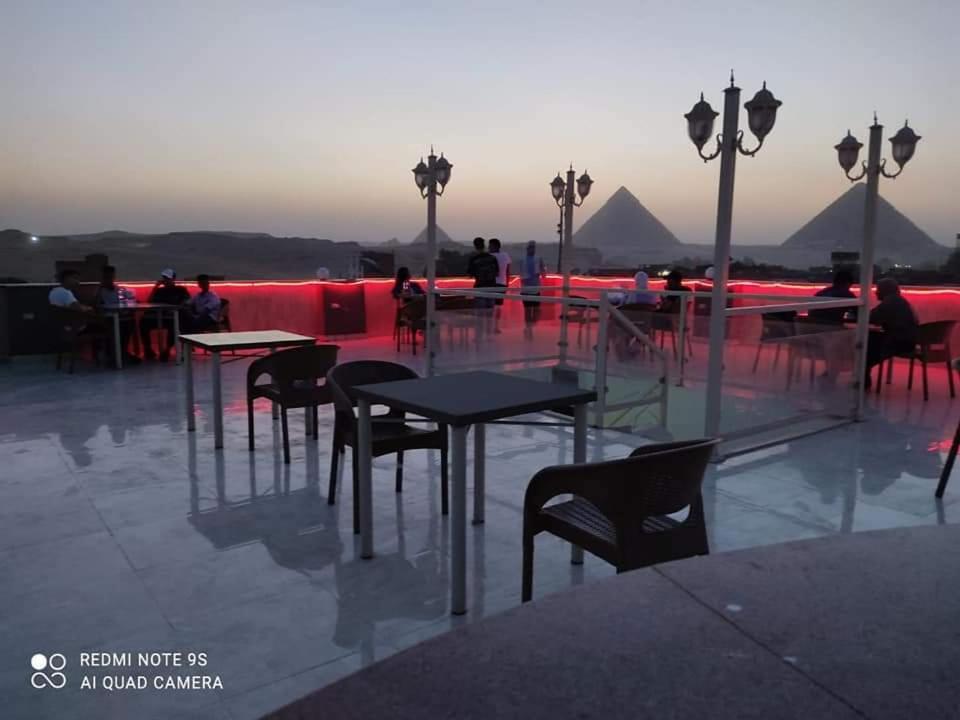 Khufu Pyramids Hotel Kafret el-Gabal Buitenkant foto